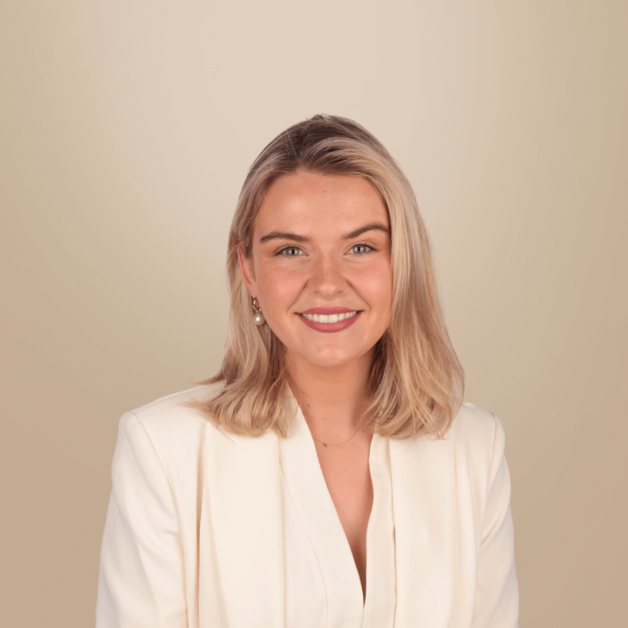 Dr Anna Kelly