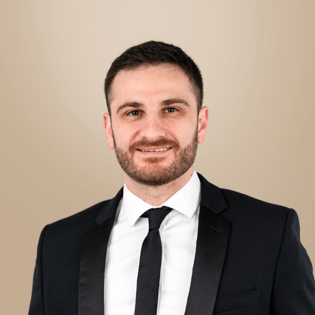 Dr Garo Mazmanian