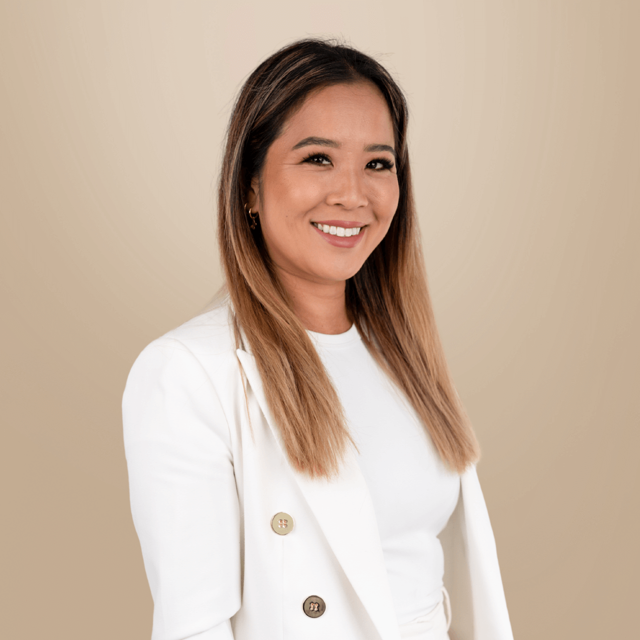Dr Alisa Enomoto