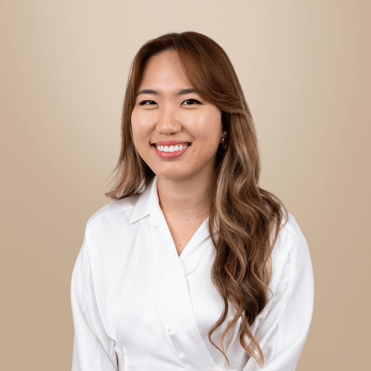 Dr Min Jee Hwang